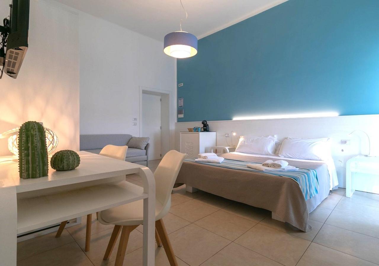 Fronte Mare Rooms By Salentolimit Porto Cesareo Extérieur photo