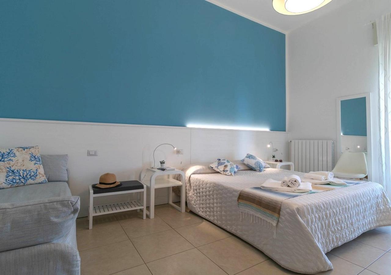 Fronte Mare Rooms By Salentolimit Porto Cesareo Extérieur photo