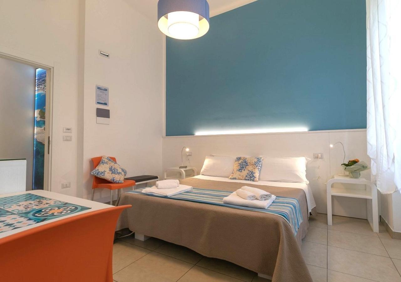 Fronte Mare Rooms By Salentolimit Porto Cesareo Extérieur photo